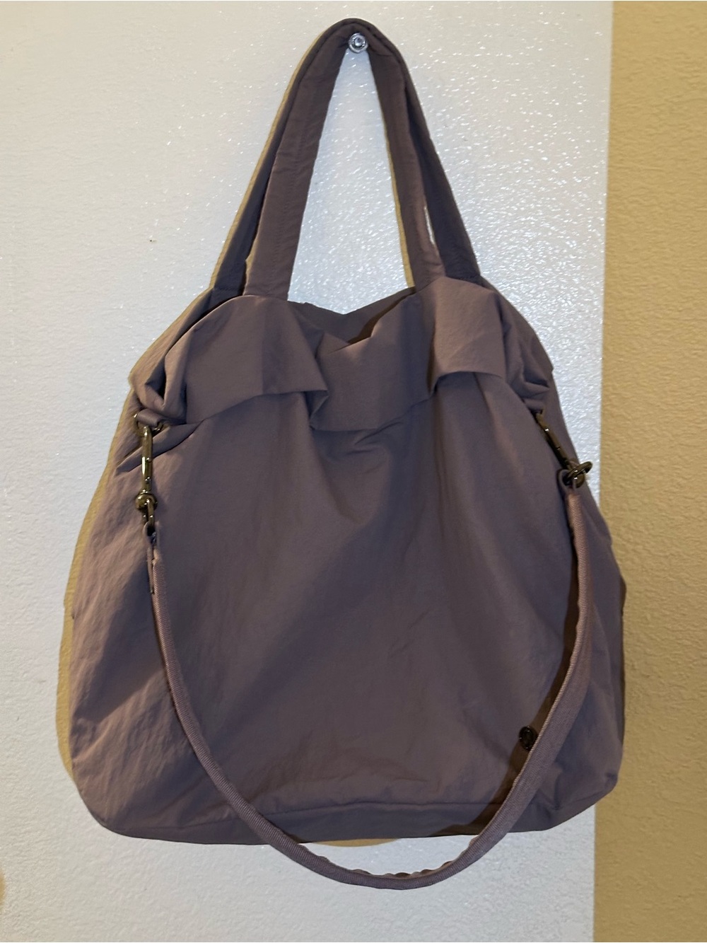 Lululemon On My Level Bag Large 30L - Graphite Purple Duffle Tote